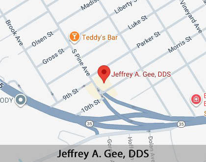 Map image for What Should I Do If I Chip My Tooth in Sayreville, NJ